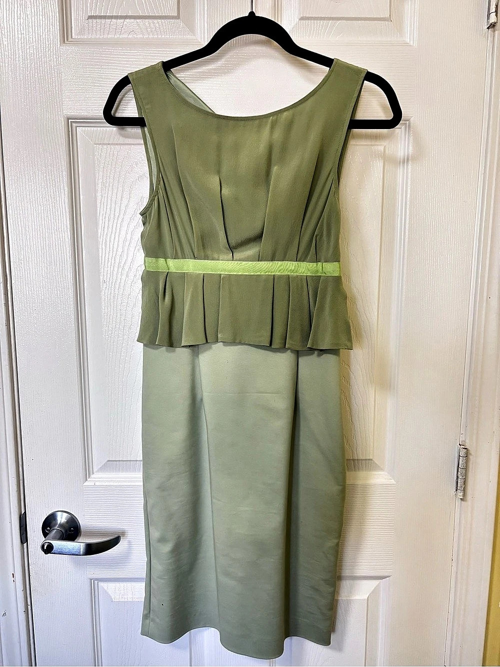 Zara Pleated Midi Dress in Green Size 2 NWT